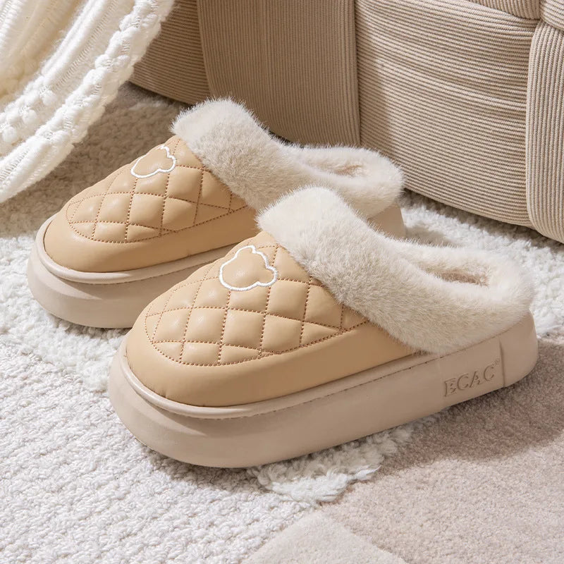 Nosso "Tundra-Edge" Waterproof Plush Slides