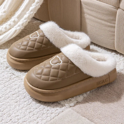 Nosso "Tundra-Edge" Waterproof Plush Slides