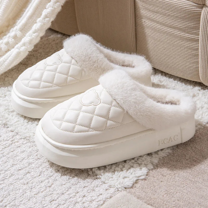 Nosso "Tundra-Edge" Waterproof Plush Slides