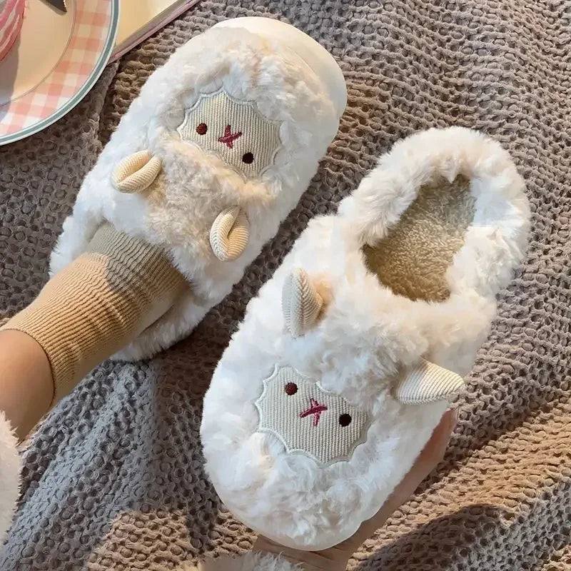 Nosso "Cloud-Sheep" Whimsical Plush Slippers