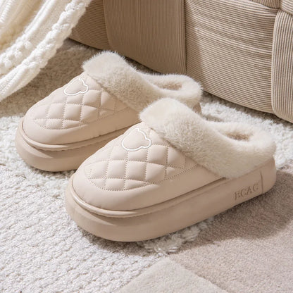 Nosso "Tundra-Edge" Waterproof Plush Slides