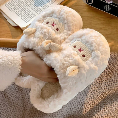 Nosso "Cloud-Sheep" Whimsical Plush Slippers