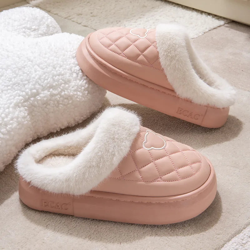Nosso "Tundra-Edge" Waterproof Plush Slides